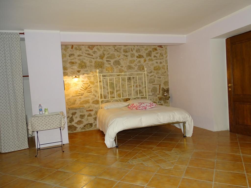La Vecchia Stalla B&B Narni Exteriör bild